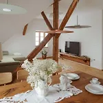 Apartmaji Matec Apartment