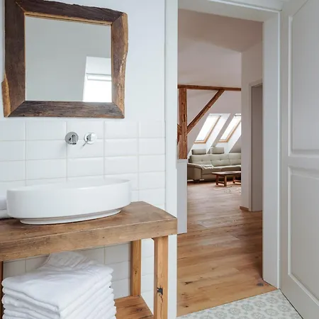 Apartmaji Matec Fala